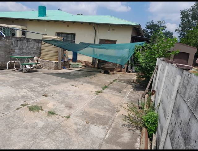 4 BEDROOM HOUSE FOR SALE IN BO-DORP